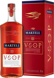 Коньяк Martell VSOP Aged in Red Barrels, gift box, 1 л