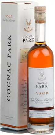 На фото изображение Park VSOP, gift box, 0.2 L (Парк ВСОП, в подарочной коробке объемом 0.2 литра)