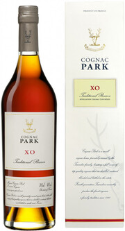 In the photo image Park XO, gift box, 0.7 L