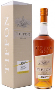 In the photo image Tiffon Reserve V.S.O.P., gift box, 0.7 L