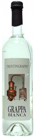 На фото изображение Trentin Grappa Bianca, 0.7 L (Трентин Граппа Бианка объемом 0.7 литра)
