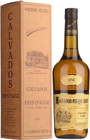 Кальвадос Calvados Pierre Huet, Fine Pays dAuge AOC, gift box, 0.7 л