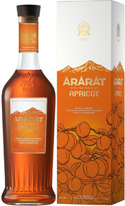 На фото изображение Арарат Абрикос, в подарочной коробке, объемом 0.5 литра (Ararat Apricot, gift box 0.5 L)