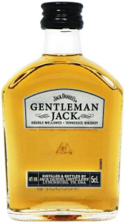 На фото изображение Gentleman Jack Rare Tennessee Whisky, 0.05 L (Джентельмен Джек Рэар Теннесси Виски в маленьких бутылках объемом 0.05 литра)