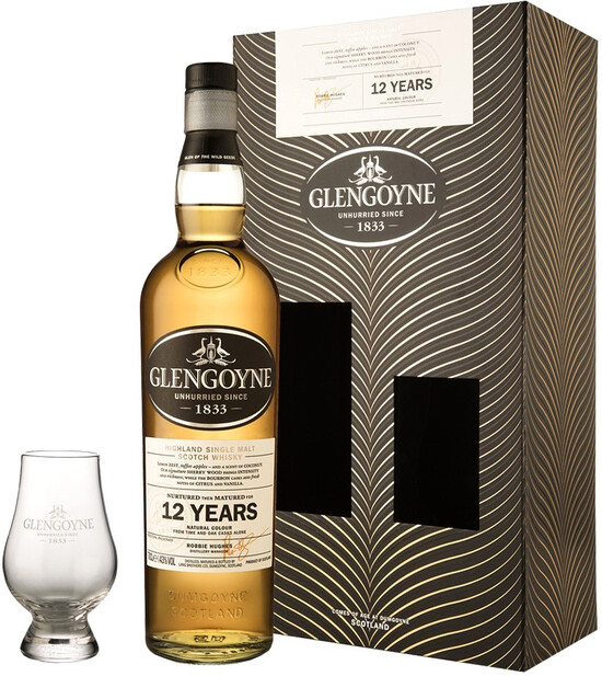 In the photo image Glengoyne 12 Years Old, gift box, gift box with glass