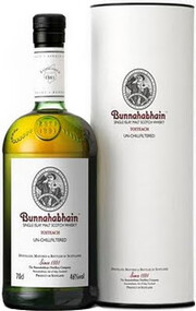 На фото изображение Bunnahabhain, Toiteach Un-Chillfiltered, in tube, 0.7 L (Буннахавэн, Точчеч Ан-Чиллфилтед, в тубе в бутылках объемом 0.7 литра)