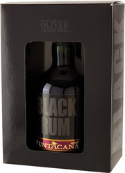На фото изображение Puntacana Club Black, gift box, 0.7 L (Пунтакана Клаб Блэк, в подарочной коробке объемом 0.7 литра)