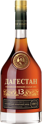 На фото изображение Дагестан КС, объемом 0.5 литра (Kizlyar cognac distillery, Dagestan KS 0.5 L)