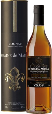 In the photo image Domaine De Mauriac VSOP, gift tube, 0.7 L