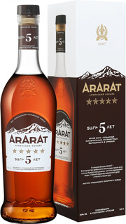 На фото изображение Арарат 5 Звезд, в подарочной коробке, объемом 0.5 литра (Ararat 5 stars, gift box 0.5 L)