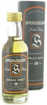 На фото изображение Springbank 10 years old, gift box, 0.05 L (Спрингбэнк 10-летний, в подарочной коробке в маленьких бутылках объемом 0.05 литра)