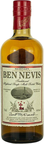 На фото изображение MacDonalds Traditional Ben Nevis, 0.7 L (МакДональдс Традишнл Бен Невис в бутылках объемом 0.7 литра)