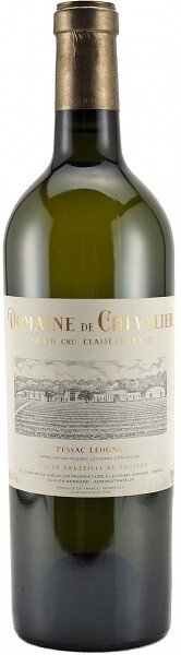 На фото изображение Domaine De Chevalier Blanc, Pessac-Leognan AOC Grand Cru, 2003, 0.75 L (Домен де Шевалье Блан, 2003 объемом 0.75 литра)