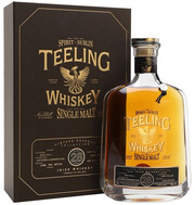 На фото изображение Teeling, Single Malt Irish Whiskey 28 Years Old, gift box, 0.7 L (Тилинг, Сингл Молт Айриш Виски 28-летний, в подарочной коробке в бутылках объемом 0.7 литра)
