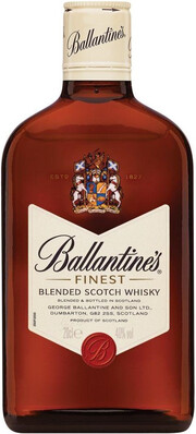 На фото изображение Ballantines Finest, 0.2 L (Баллантайнс Файнест в маленьких бутылках объемом 0.2 литра)