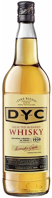 In the photo image Spanish Whisky, DYC, 0.7 L