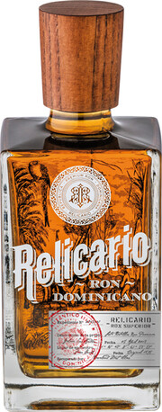 На фото изображение Relicario Superior, 0.7 L (Реликарио Супериор объемом 0.7 литра)