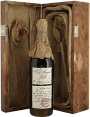 На фото изображение Baron G. Legrand 1908 Bas Armagnac, 0.7 L (Барон Г. Легран 1908 Ба Арманьяк в деревянной коробке объемом 0.7 литра)