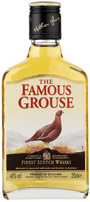 На фото изображение The Famous Grouse Finest, 0.2 L (Фэймос Граус Файнест в маленьких бутылках объемом 0.2 литра)