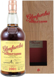 Glenfarclas 2001 Family Casks (58,8%), Release 2021, wooden box, 0.7 л
