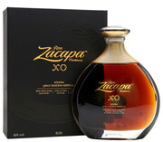 На фото изображение Zacapa Centenario, Solera Grand Special Reserve XO, gift box, 0.7 L (Закапа Сентенарио, Солера Гран Ресерва Эспесьяль, в подарочной коробке объемом 0.7 литра)