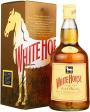 На фото изображение White Horse, 4.5 L (Уайт Хорс, в коробке на качелях в бутылках объемом 4.5 литра)
