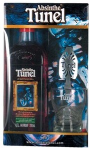 Tunel Red, gift box with spoon & glass, 0.7 L