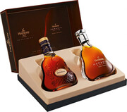 На фото изображение Hennessy Paradis Extra & X.O  set 2*0,2L, 0.4 L (Хеннесси Паради Экстра & Х.О  набор из 2-х бутылок по 0,2л объемом 0.4 литра)