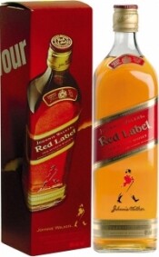 На фото изображение Red Label, 2 L (Рэд Лейбл, в коробке в бутылках объемом 2 литра)