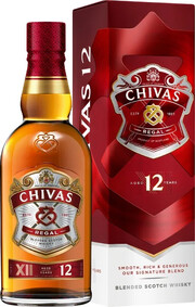 На фото изображение Chivas Regal 12 years old, with box, 0.5 L (Чивас Ригал 12-летний, в подарочной коробке в бутылках объемом 0.5 литра)