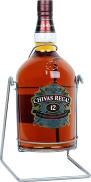 На фото изображение Chivas Regal 12 years old, 4.5 L (Чивас Ригал 12 лет выдержки в бутылках объемом 4.5 литра)