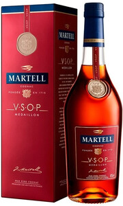 На фото изображение Martell VSOP, with box, 0.35 L (Мартель ВСОП, в коробке объемом 0.35 литра)