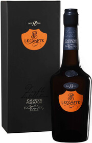Lecompte, Pays dAuge, 18 years, in gift box, 0.7 L