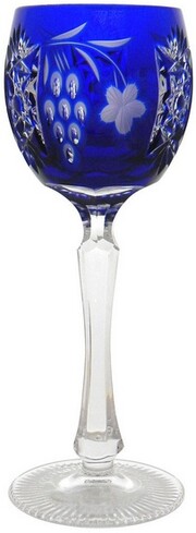 На фото изображение Ajka Crystal, Grape Blue, Red Wine Stemglass, 0.23 L (Грейп Синий, Фужер для красного вина объемом 0.23 литра)