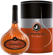 In the photo image Armagnac Janneau Napoleon in metal box, 0.7 L
