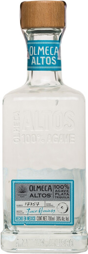 На фото изображение Olmeca Altos Plata, 0.7 L (Ольмека Альтос Плата объемом 0.7 литра)