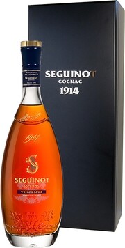 In the photo image Seguinot, Vincemus, in decanter & gift box, 0.7 L