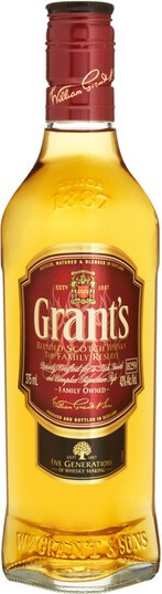 На фото изображение Grants Family Reserve, 0.375 L (Вильям Грантс Фамили Резерв в маленьких бутылках объемом 0.375 литра)