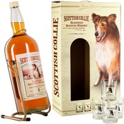 На фото изображение Scottish Collie, Pouring Stand+4 glasses, 4.5 L (Скоттиш Колли на подставке (качелях) в коробке с 4 стаканами в бутылках объемом 4.5 литра)