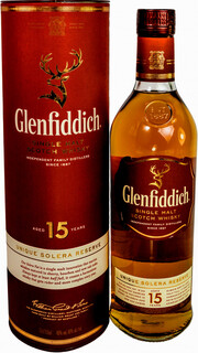 На фото изображение Glenfiddich 15 Years Old, in tube, 0.75 L (Гленфиддик 15-летний, в тубе в бутылках объемом 0.75 литра)