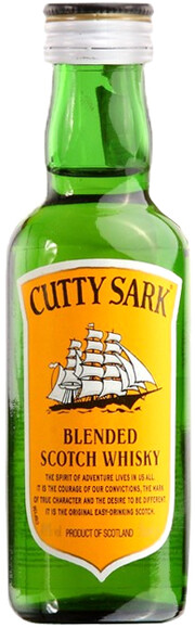 На фото изображение Cutty Sark, 0.05 L (Катти Сарк в маленьких бутылках объемом 0.05 литра)