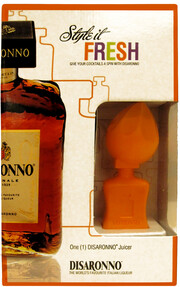 Disaronno Originale, gift set with juicer, 0.7 L