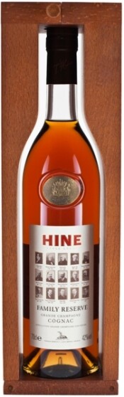In the photo image Hine Family Reserve, 0.7 L