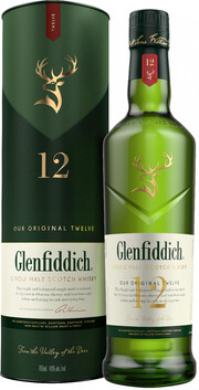 На фото изображение Glenfiddich 12 Years Old, in tube, 0.7 L (Гленфиддик 12-летний, в тубе в бутылках объемом 0.7 литра)