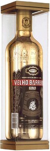 Кашаса Velho Barreiro Gold, gift box, 0.7 л