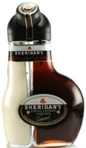 На фото изображение Sheridans, 0.375 L (Шериданс объемом 0.375 литра)
