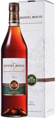 На фото изображение Daniel Bouju, Empereur XO, gift box, 0.7 L (Даниэль Бужу, Ампрор ХО, в подарочной коробке объемом 0.7 литра)