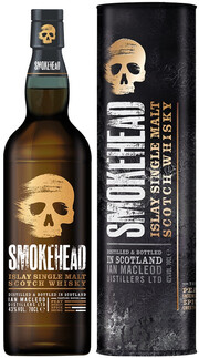 На фото изображение Smokehead Single Malt, in tube, 0.7 L (Смоукхед Сингл Молт, в тубе в бутылках объемом 0.7 литра)