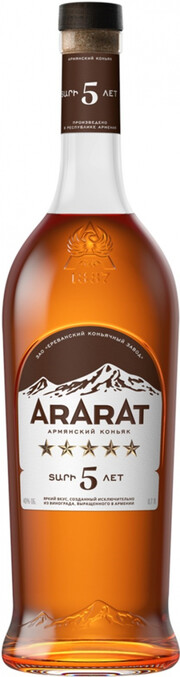 На фото изображение Арарат 5 звезд, объемом 0.7 литра (Ararat 5 stars 0.7 L)
