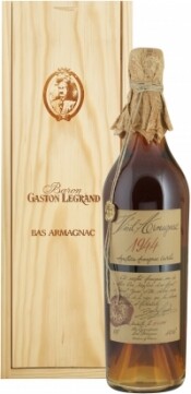 In the photo image Baron G. Legrand 1944 Bas Armagnac, 0.7 L